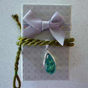 Cécile added a photo of their purchase
