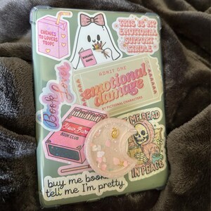 Madalyn added a photo of their purchase