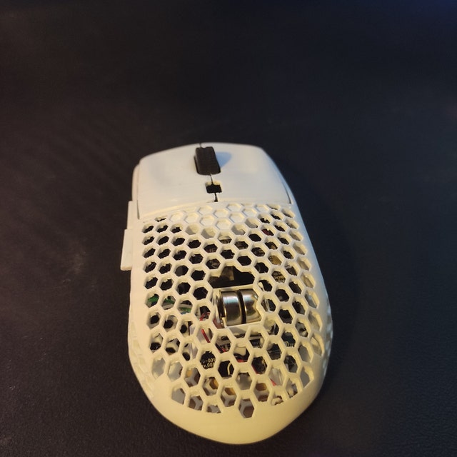 Free 3D file TEST SHAPE Finalmouse Ultralight Medium ZS-F2 Wireless 3D  Printed Mouse 🐁・Model to download and 3D print・Cults