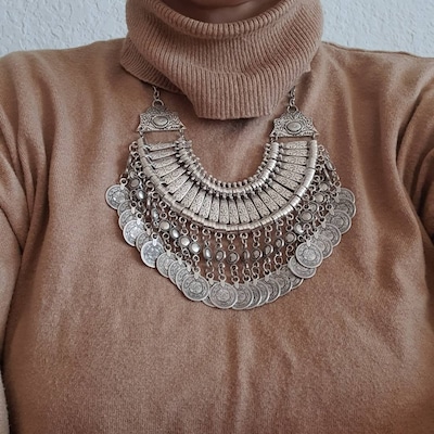 Grand Collier Plastron Vintage Couleur Argent Brillant - Occasion Sans Marque