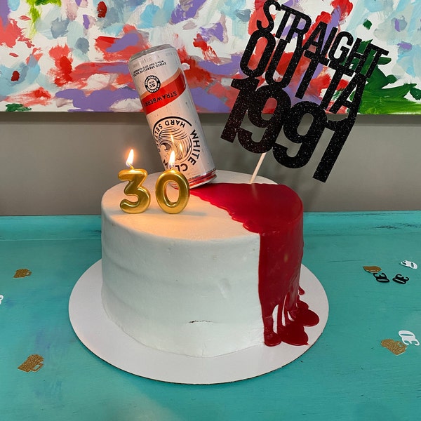 Straight Outta 1995 Cake Topper - 30th Birthday Gold Glitter Decoration, Handmade