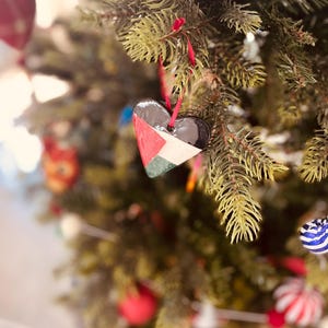 Zeena added a photo of their purchase