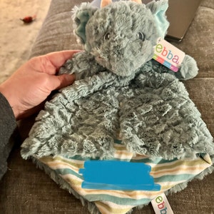 Stephanie added a photo of their purchase