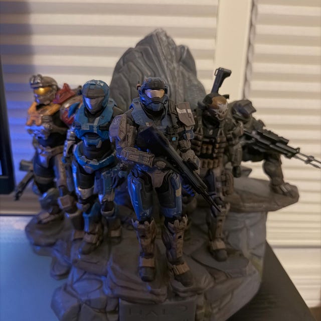 Halo Reach Legendary Statue Replacement Weapon. - Etsy