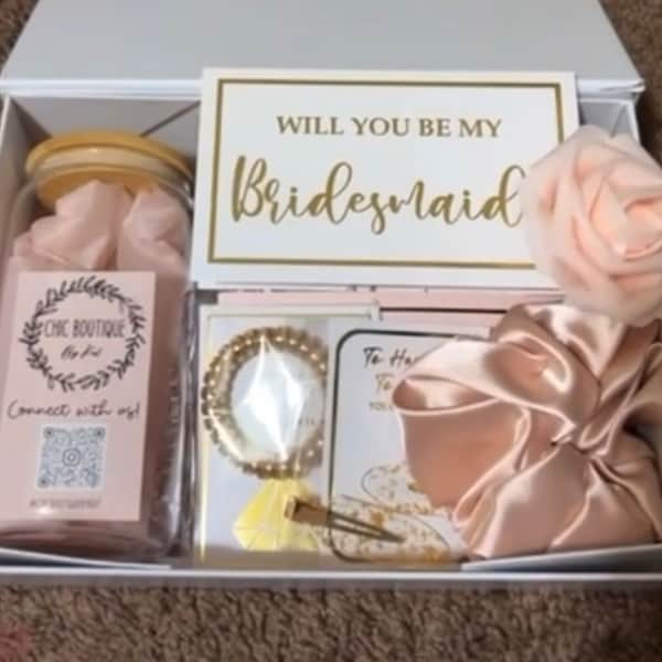 Bridesmaid Proposal Gift Box With Cosmetic Pouch, Will You Be My ...