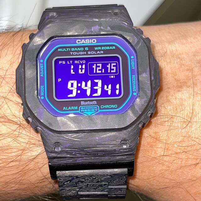 DW-5600 / GWB-5600用 NTPT ルミナスカーボンファイバーベゼル