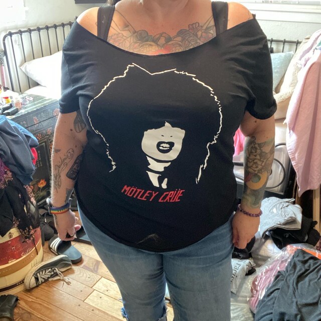 Vintage Motley Crue Nikki Sixx 'suck It' T-shirt - 1982 Hair Metal