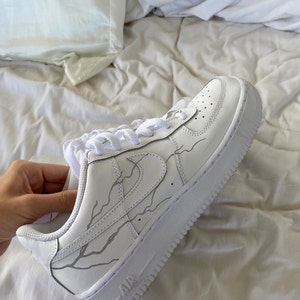 Custom Air Force 1 LIGHTNING Reflectante Custom | Etsy México