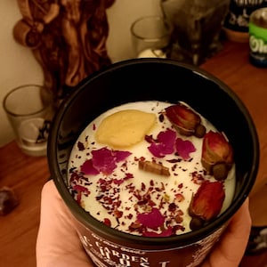 Renae added a photo of their purchase