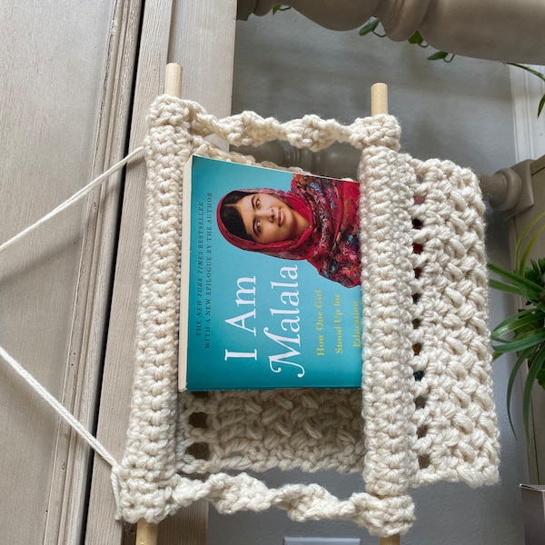 Boho Book Nook Crochet Pattern, Crochet Wall Hanging Pattern, Crochet Hanging Basket, Wall ...