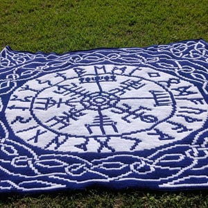 Northern Viking Compass, a Digital Crochet Pattern for Overlay