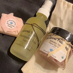 Yesi added a photo of their purchase
