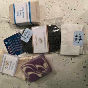 FlowersPinsCharms added a photo of their purchase