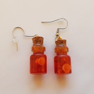 Lizzie added a photo of their purchase