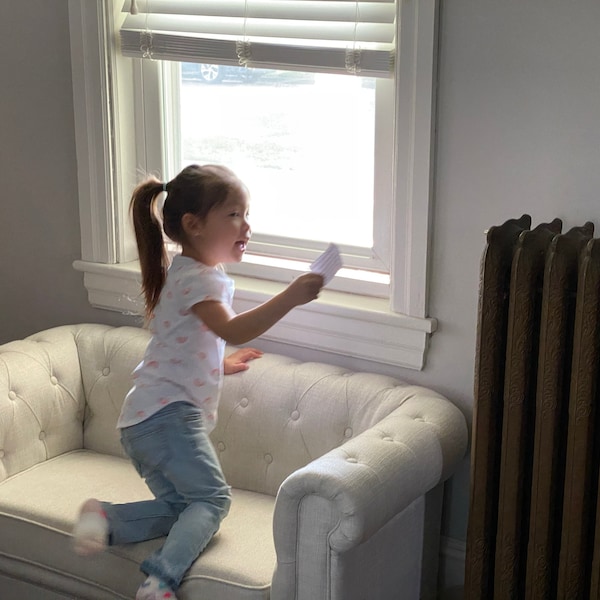 Magical Theme Park Trip Reveal Scavenger / Treasure Hunt ! 24 INDOOR ...