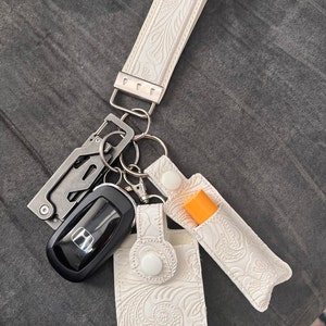 Zoe added a photo of their purchase