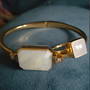 vanessa added a photo of their purchase