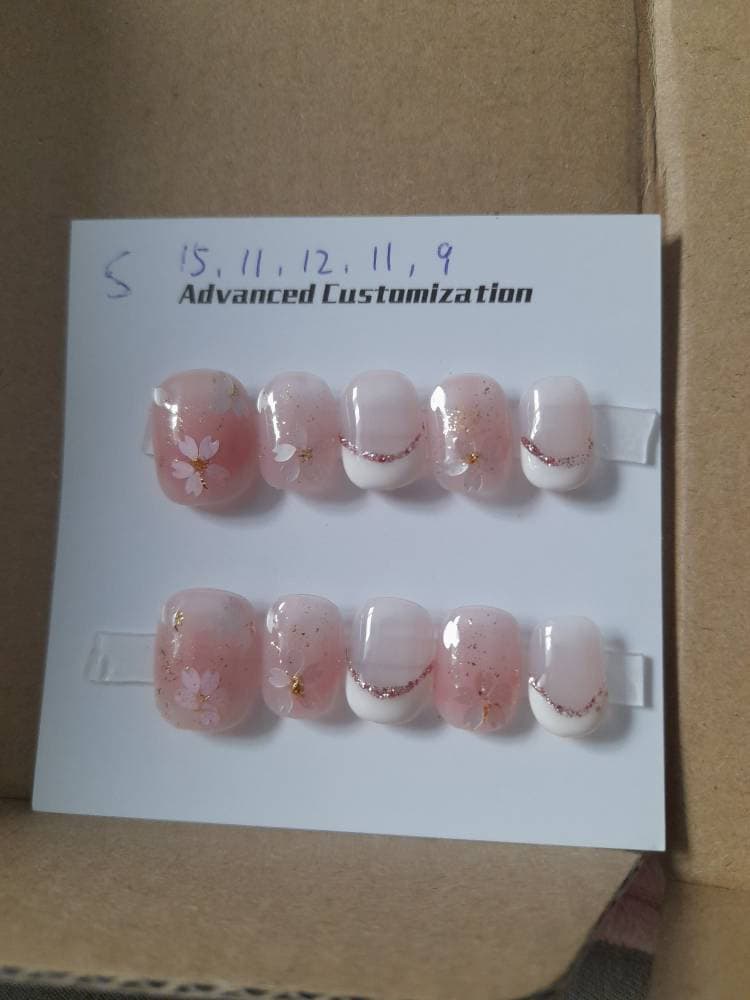 Delicate Sakura Flower Nail/Cute Short Light Pink French Tip Nail/Floral Handmade Press on Nails/Japanese Spring Nail
