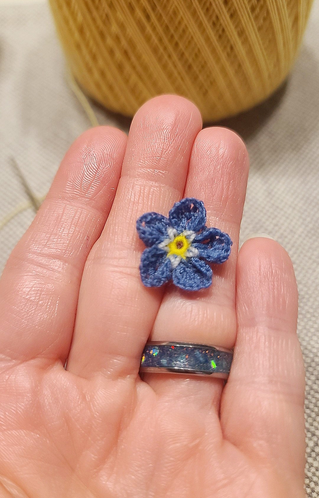 Micro crochet Forget me not and cherry blossom jewellery pattern, crochet flower making tutorial, crochet PDF pattern digital download