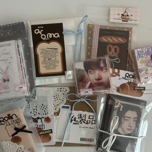 Enhypen cards pack fanmade merch freebies set Engene gift | Sunghoon Junwon Heeseung Niki | postcards photobooth polaroids