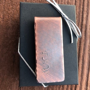 Etsy のお客さま さんが購入した商品の写真を追加しました