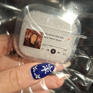 Marie-Luise added a photo of their purchase