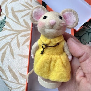 Kayleigh added a photo of their purchase