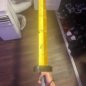 Luis added a photo of their purchase