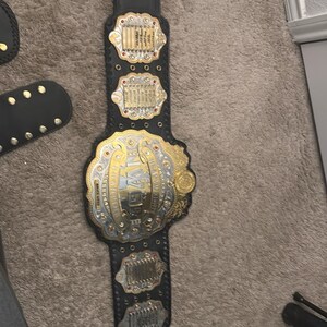 新日本プロレス 第4代IWGPヘビー級チャンピオンベルト 5枚セット 真鍮