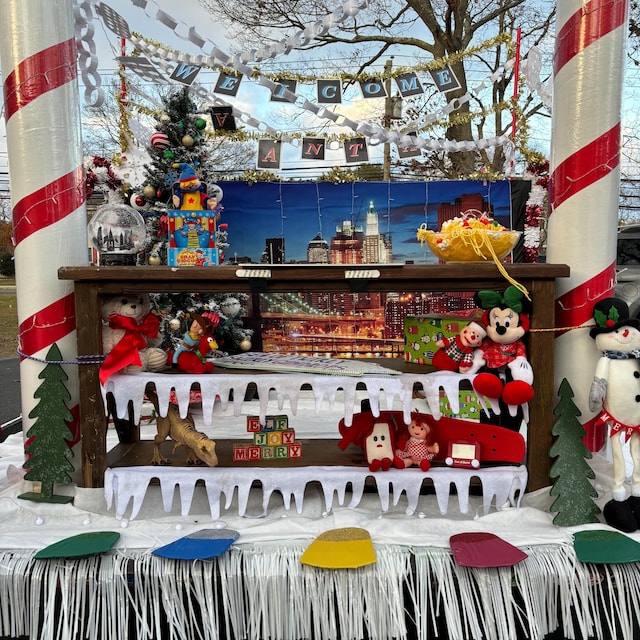 Buddy The Elf Christmas Banner Decorations - Santa I Know Him Banner With Swirls & Garland