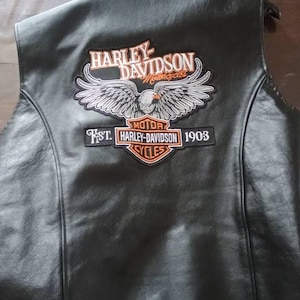 Antoine added a photo of their purchase