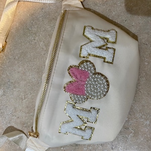 Alyssa added a photo of their purchase