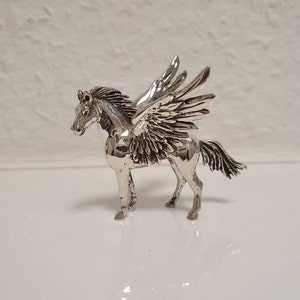 Simone added a photo of their purchase