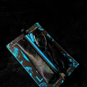 Kasandra added a photo of their purchase
