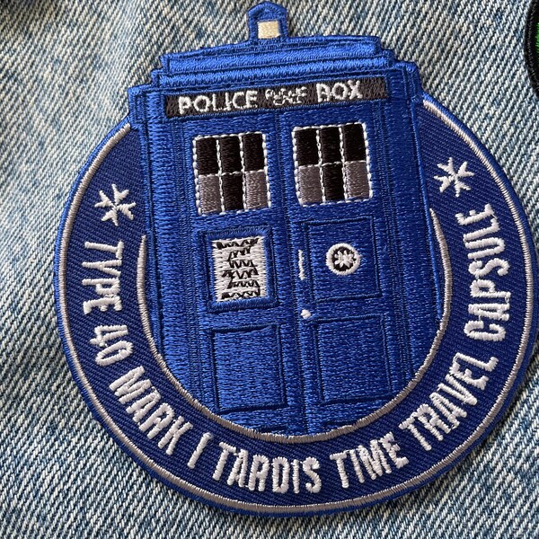 Doctor Who Patch - TARDIS Police Box - Hierro Bordado En El Parche