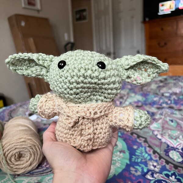 Baby Yoda / Grogu PDF Pattern - Crochet Plush / Amigurumi - Easy ...