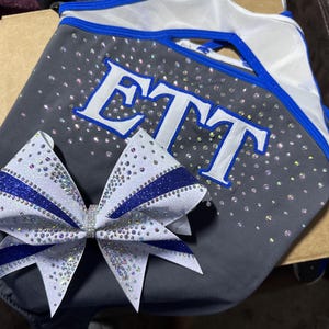 Kristien added a photo of their purchase