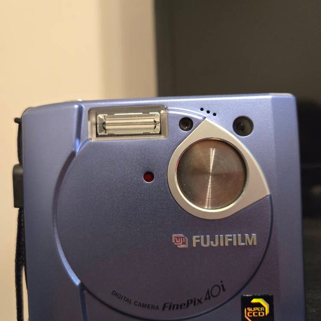 希少 レア　FUJIFILM　フジフイルム FinePix 40i 単3仕様 富士フイルム FinePix 40i 価格比較 - 価格.com