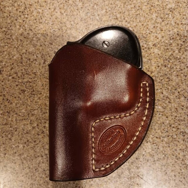 Southern Charm Leather Pocket Holster For High Standard Derringer .22 Mag With Ammo Pouch