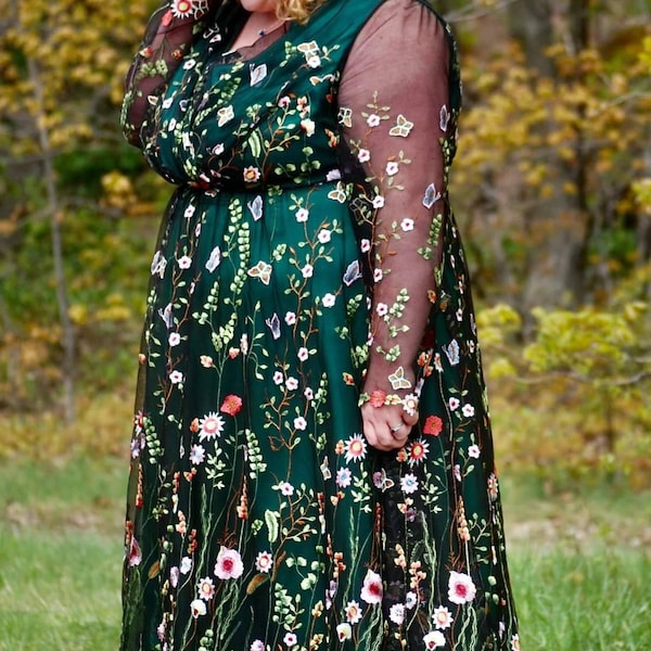 Embroidery Green Floral Wedding Dress Plus Size Embroidered Flower ...