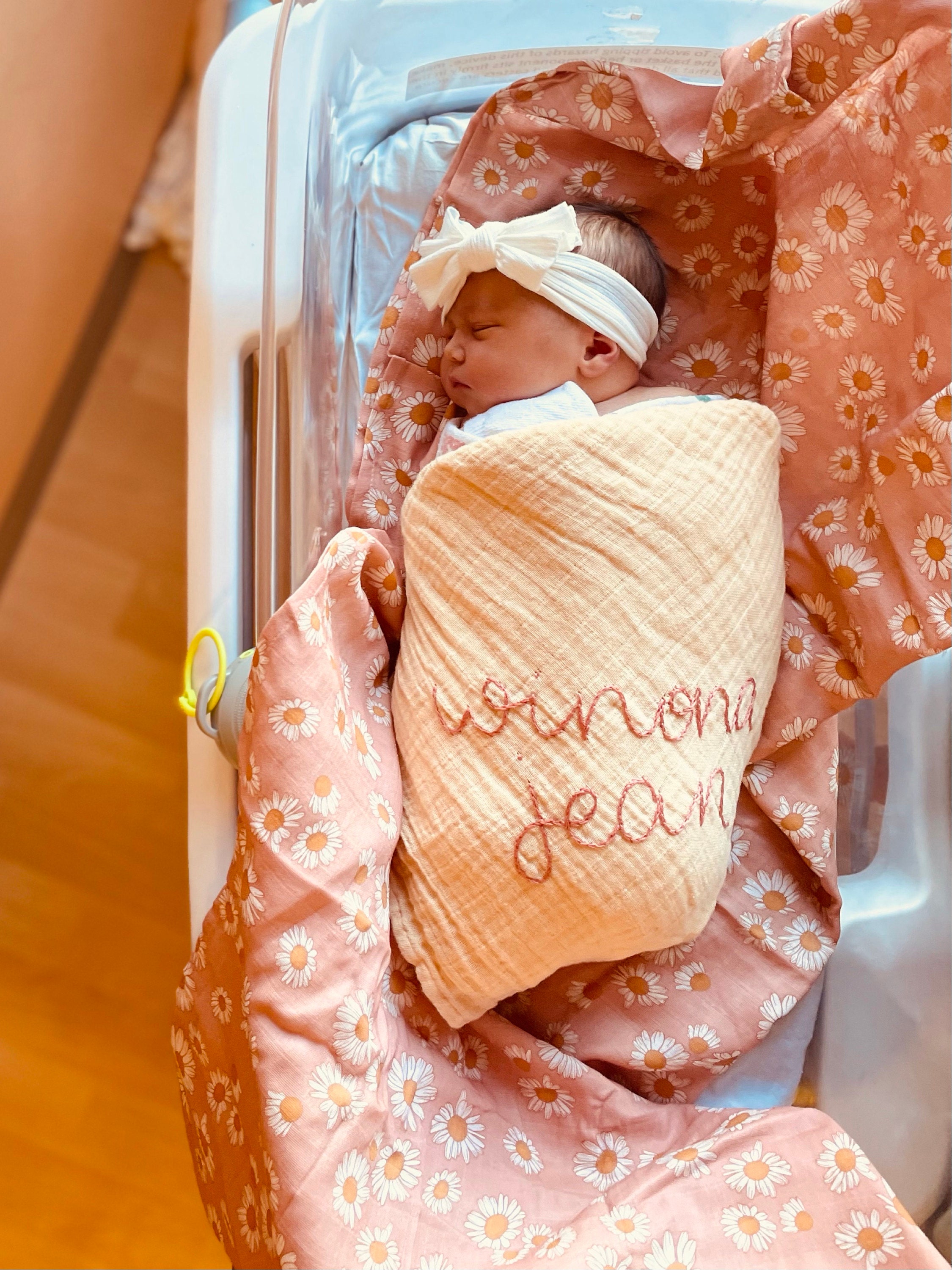 Hand Embroidered Baby Name Swaddle // Muslin Blanket //Name Announcement // Birth Announcement // Gender Reveal // Newborn Photos // Gift