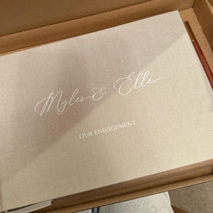 e hat ein Foto des gekauften Artikels hinzugefügt