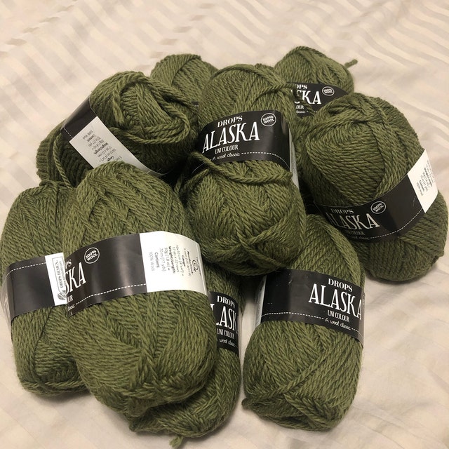 Ivory Aran/Worsted Weight Merino & Silk Knitting Wool Yarn – King & Eye
