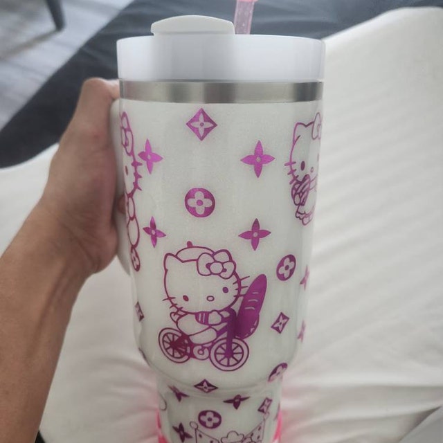 本物のスタンレー ハローキティ (30 または 40 オンス) 受注生産