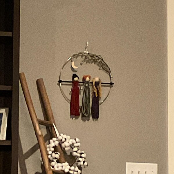 Macrame Hocus Pocus Hocus Pocus Wall Decor, Halloween Witch Decor, Sanderson Sisters Wreath ...