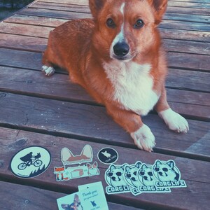 Download Corgi Mom decal | Etsy