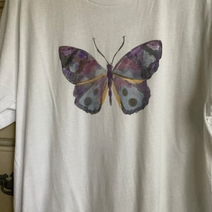 Bee added a photo of their purchase