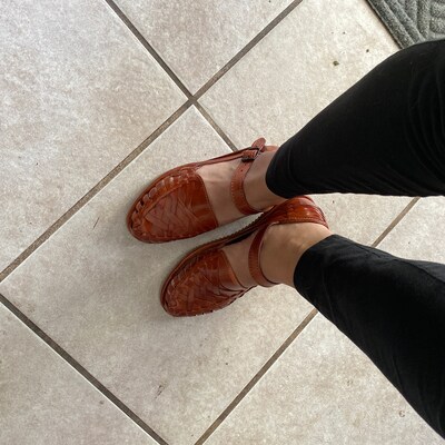 mexican huaraches for wide feet