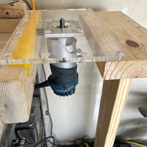Router table for dewalt router clearance