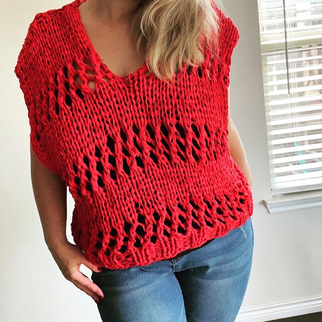 Be You'nique Top Knitting Pattern - Easy Knit Sweater